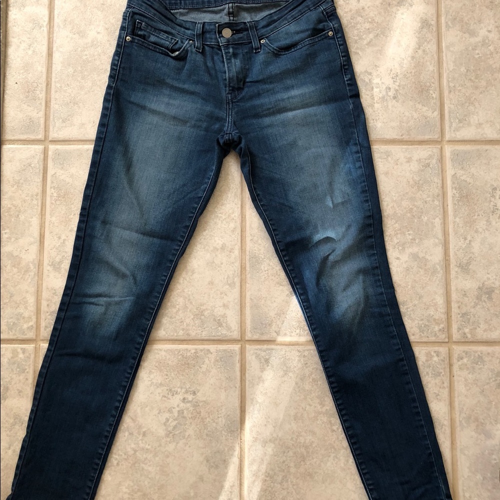 Levi’s 711 Skinny